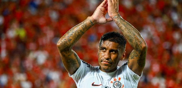 corinthians:-paulinho-recebe-sondagens-e-fica-distante-de-renovar-contrato-–-uol-esporte