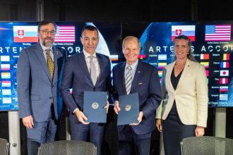 slovakia,-peru-sign-nasa’s-artemis-accords-on-safe-space-exploration-–-upi-news