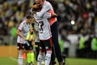 flamengo-celebra-consistencia-e-vira-‘problema’-no-sorteio-da-libertadores-–-uol-esporte