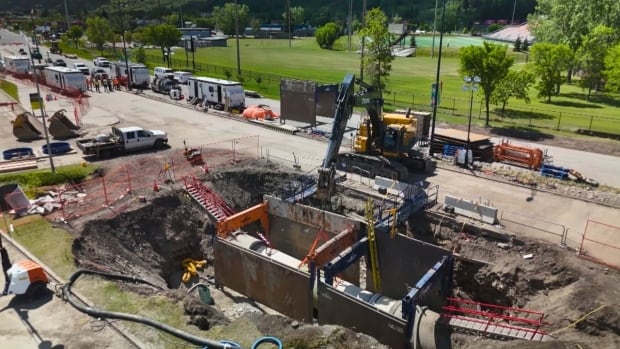 city-of-calgary-declares-local-state-of-emergency-over-catastrophic-water-main-break-–-cbc.ca