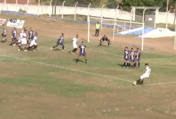 pe-calibrado:-lateral-repete-feito-de-assuncao-e-marca-hat-trick-de-gols-de-falta-na-5a-divisao-de-sp-–-globo.com